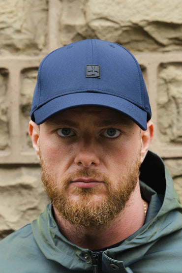 Шапка с Козирка Cult :: Синя